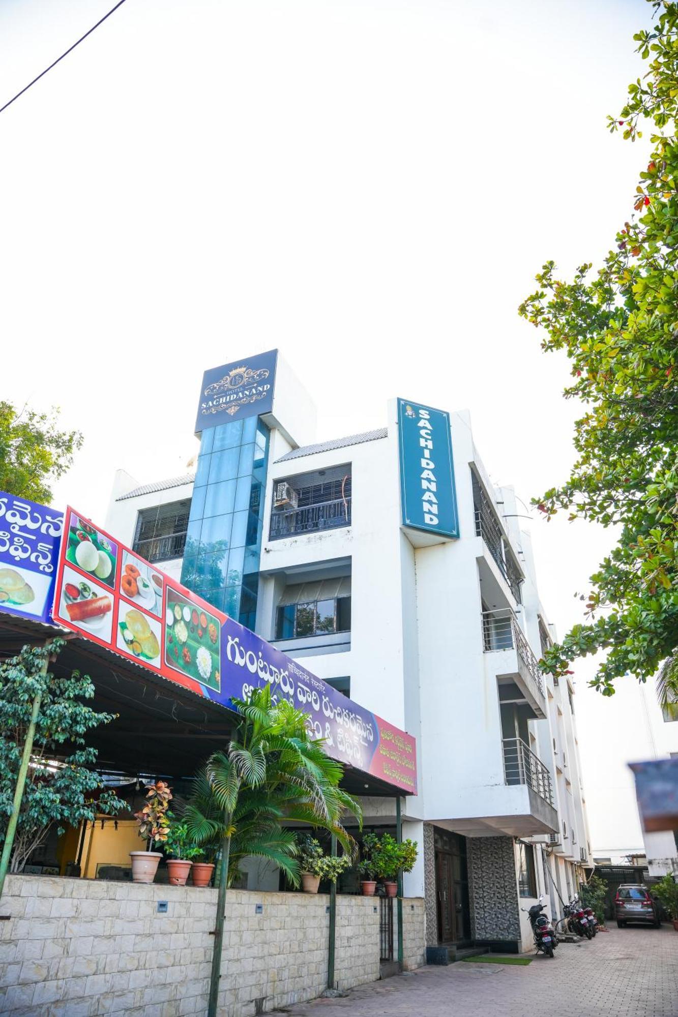 Hotel Sachidanand Shirdi Zewnętrze zdjęcie